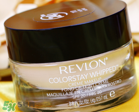 露華濃粉底液110和150哪個好？露華濃粉底液110和150試色對比