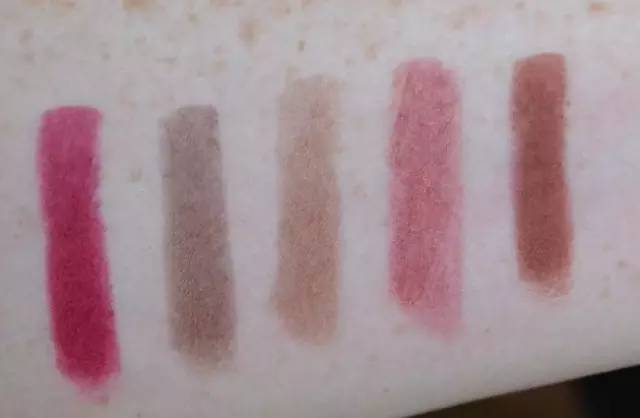 tom ford和迪奧哪個好？tom ford口紅和dior口紅哪個好？