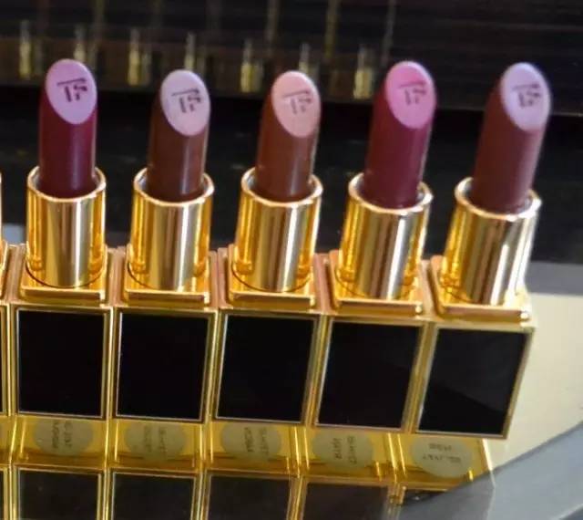 tom ford和迪奧哪個好？tom ford口紅和dior口紅哪個好？