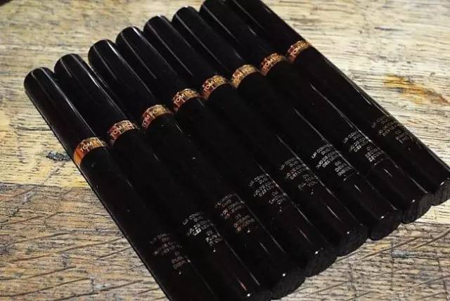 tom ford和迪奧哪個好？tom ford口紅和dior口紅哪個好？