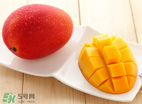 青芒果切開(kāi)沒(méi)熟怎么辦？芒果沒(méi)熟切開(kāi)了怎么辦？