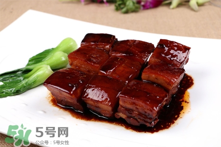 紅燒肉可以用紅糖嗎？紅燒肉用紅糖還是白糖？