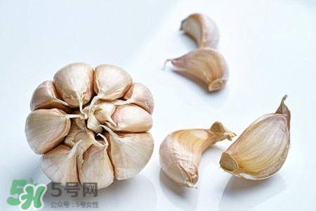 大蒜可以預(yù)防禽流感嗎？預(yù)防禽流感能吃大蒜嗎？