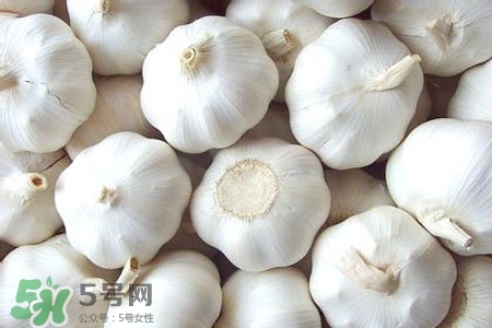 大蒜熱量是多少？吃大蒜會(huì)胖嗎？