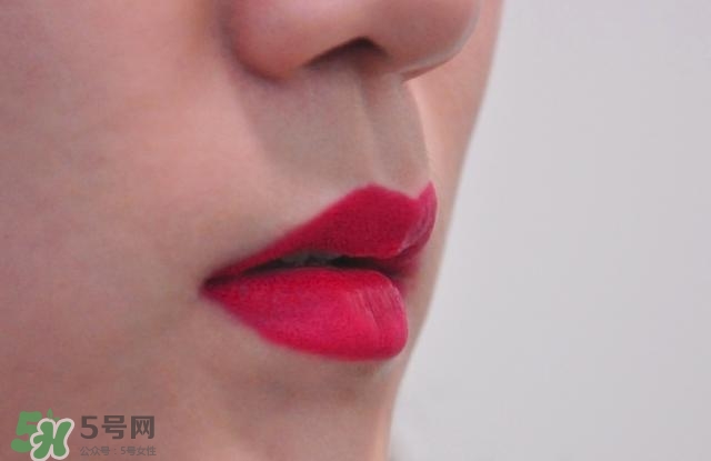 蘭蔻菁純唇膏388多少錢？蘭蔻菁純唇膏388專柜價(jià)