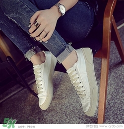 3月份穿什么鞋子？三月份穿什么鞋？