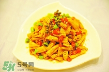 鴨腸怎么做比較脆？凍鴨腸怎么處理才能脆？