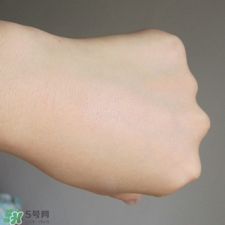 canmake花瓣高光怎么用？canmake花瓣雕刻高光使用方法