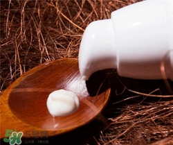 雅漾美白精華好用嗎？雅漾美白精華怎么樣？