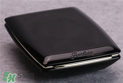 嬌蘭金鉆粉餅好用嗎？嬌蘭金鉆粉餅怎么樣？