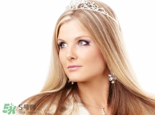 浮粉怎么辦？臉上浮粉怎么補(bǔ)救？