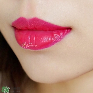 品紅色是什么顏色？品紅色口紅試色