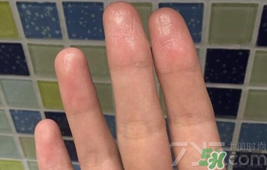 安耐曬金瓶怎么樣？安耐曬金瓶好用嗎？