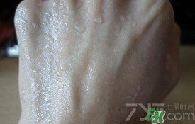 安耐曬金瓶怎么樣？安耐曬金瓶好用嗎？