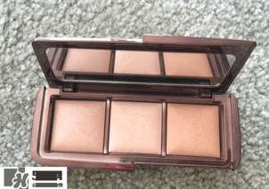 hourglass三色高光怎么用？hourglass三色高光使用方法