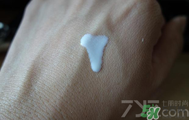 安耐曬金瓶怎么樣？安耐曬金瓶好用嗎？