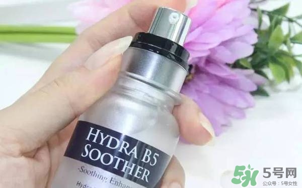 ahc神仙水和b5水區(qū)別 ahc神仙水和ahc b5玻尿酸精華哪個(gè)好？