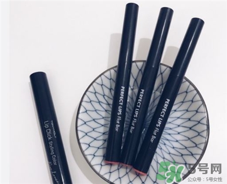 tonymoly魔法森林旋轉(zhuǎn)唇膏色號(hào) 魔法森林唇膏唇線筆試色 tonymoly魔法森林旋轉(zhuǎn)唇膏色號(hào) 魔法森林唇膏唇線筆試色