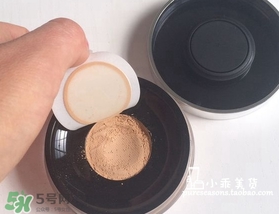 bareminerals礦物粉底怎么用？bareminerals貝茗礦物粉底使用方法