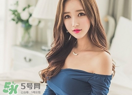 女人想開(kāi)房有什么暗示?女人想開(kāi)房有什么表現(xiàn)?