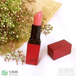 煙熏玫瑰色適合什么膚色？煙熏玫瑰色口紅適合黃皮嗎？