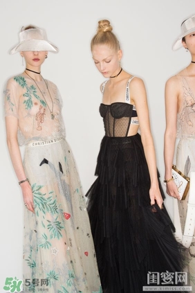 煙熏玫瑰色是什么顏色？煙熏玫瑰色唇膏口紅試色