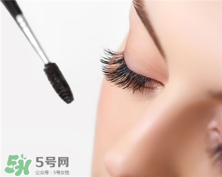 孕睫術(shù)會(huì)引起黑眼圈嗎?孕睫術(shù)有什么危害? 孕睫術(shù)會(huì)引起黑眼圈嗎?孕睫術(shù)有什么危害?