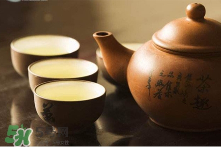 剛買的紫砂壺怎么清洗？新買的紫砂壺怎么清洗？