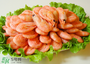 蝦冰凍發(fā)黑能吃嗎？蝦冰太久變黑了還能吃嗎？