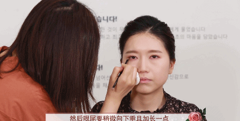 干玫瑰色妝容怎么化？干玫瑰色妝容畫法步驟