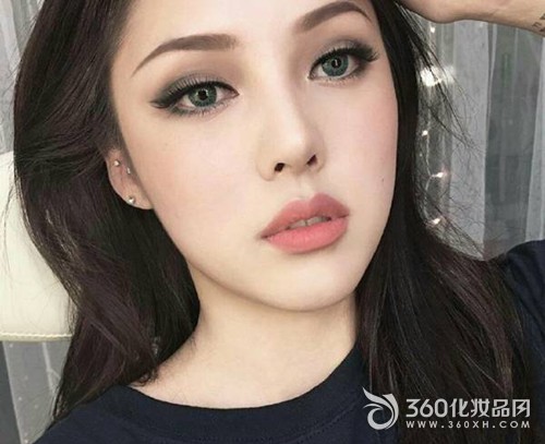 干玫瑰色適合什么膚色？干玫瑰色口紅適合黃皮嗎？