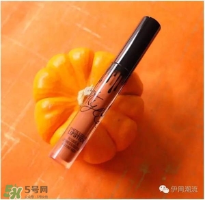 豆沙色和南瓜色的區(qū)別 豆沙色和南瓜色哪個好看？