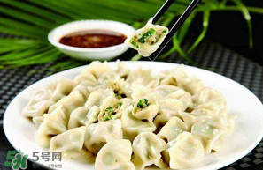 餃子餡為什么要加雞蛋？餃子餡里放雞蛋好嗎？