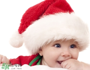 4月份出生的寶寶穿什么衣服？四月份寶寶穿衣搭配