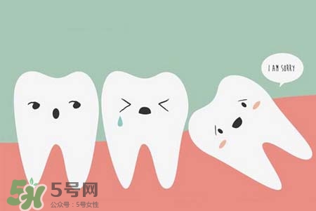 智齒能用舌頭舔嗎？喜歡舔智齒怎么辦？