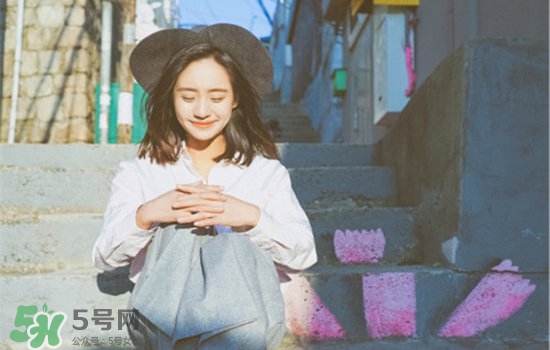 割雙眼皮多久可以化妝？割雙眼皮多久恢復自然