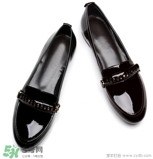 4月份穿什么鞋子？四月份鞋子搭配