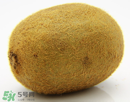 獼猴桃中間白色的能吃嗎？獼猴桃中間的白心可以吃嗎？