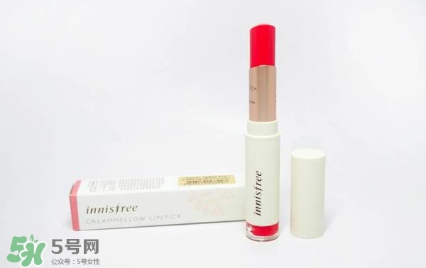 珊瑚紅口紅是什么顏色？珊瑚紅口紅試色