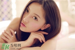 假體隆胸老了會(huì)怎么樣？假體隆胸會(huì)引發(fā)乳腺疾病嗎？