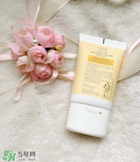 悅詩(shī)風(fēng)吟防曬霜spf35多少錢?悅詩(shī)風(fēng)吟防曬霜spf35價(jià)格 悅詩(shī)風(fēng)吟防曬霜spf35多少錢?悅詩(shī)風(fēng)吟防曬霜spf35價(jià)格