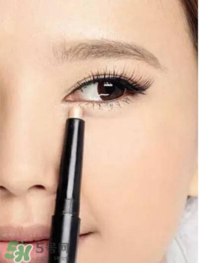 啞光是什么意思？化妝品啞光好不好？