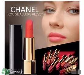 啞光和水潤(rùn)哪個(gè)好？啞光口紅和水潤(rùn)口紅區(qū)別