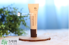 悅詩風(fēng)吟唇部磨砂膏怎么樣？悅詩風(fēng)吟去角質(zhì)磨砂膏怎么用？