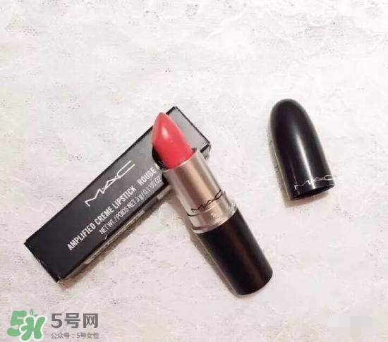 啞光和水潤(rùn)哪個(gè)好？啞光口紅和水潤(rùn)口紅區(qū)別