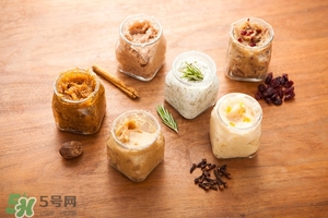 唇部磨砂膏多久用一次？唇部磨砂膏可以天天用嗎？