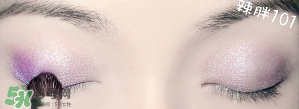 啞光眼影怎么畫？啞光眼影畫法步驟圖解