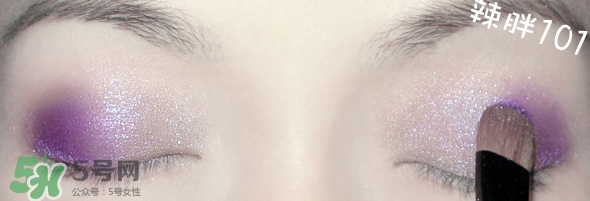 啞光眼影怎么畫？啞光眼影畫法步驟圖解
