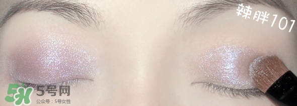 啞光眼影怎么畫？啞光眼影畫法步驟圖解