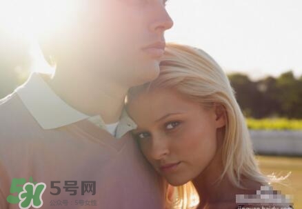 可以怎樣延長射精時(shí)間？如何延長性功能時(shí)間